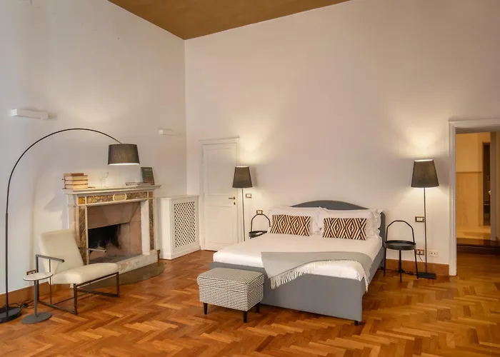 Vite - By Naman Hotellerie Rom