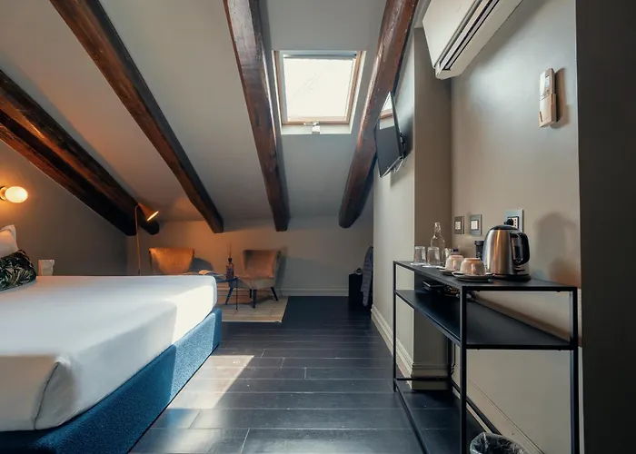 Vite - By Naman Hotellerie 3* Rom